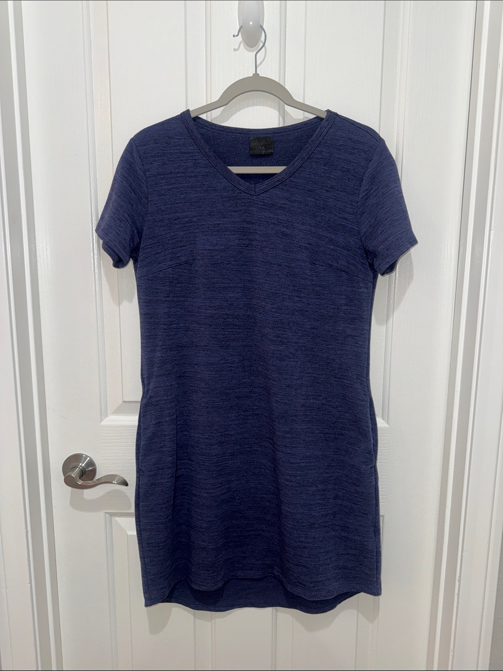 32 Degrees Casual Navy V-Neck Short Sleeve Mini Dress with Two Side Pockets